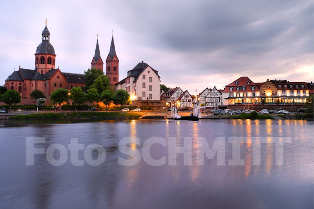 Mainufer Seligenstadt von der Bayrischen Seite